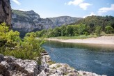Domaine des Bains à Vals-les-Bains en Ardèche - Canoë dans les Gorges de l'Adèche à 49km de l'hôtel©Marina-Geray